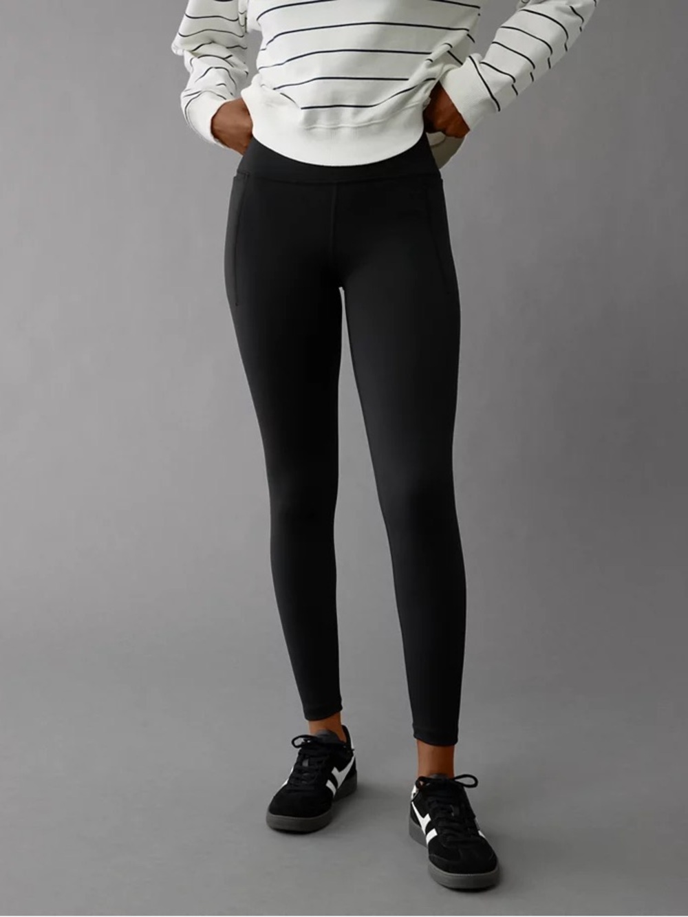 American Eagle Outfitters “The Everything” Black High-Waist Sculpting Leggings